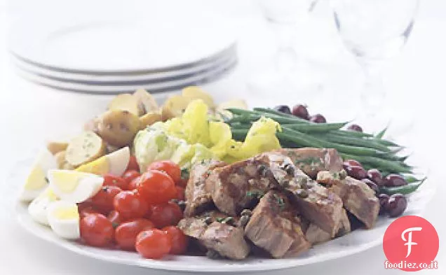 Insalata di tonno alla griglia Niçoise