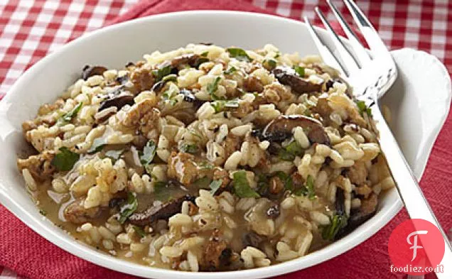 Risotto al forno con salsiccia e funghi