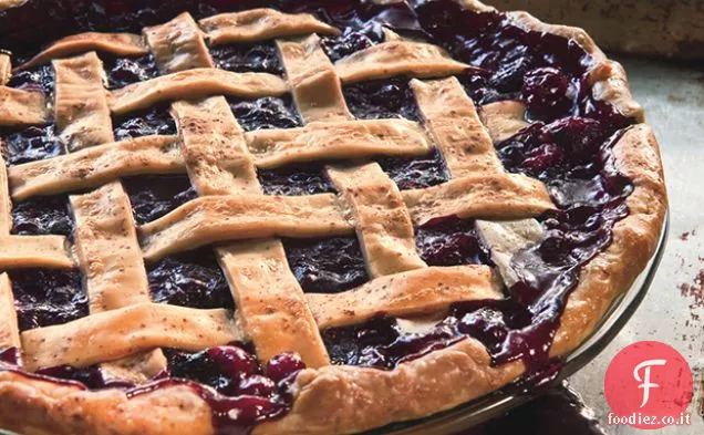 Torta di mirtilli e mirtilli selvatici