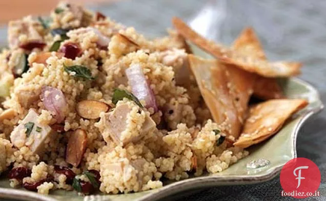 Insalata di Couscous all'arancia con mandorle, coriandolo e cetriolo