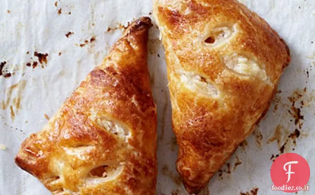 Torte di mano di Apple Blintz