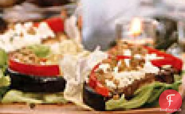 Melanzane con Peperone, Feta e Olive verdi