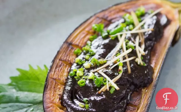Nasu Dengaku (melanzane alla griglia con salsa di Miso dolce)