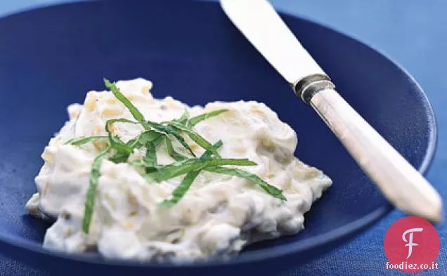 Salsa di melanzane alla griglia e yogurt