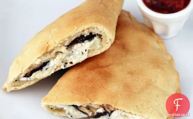 Calzoni di melanzane e finocchi