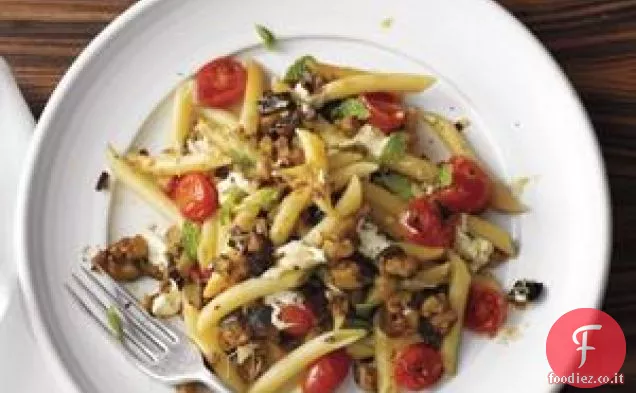 Penne Con Pomodori, Melanzane e Mozzarella