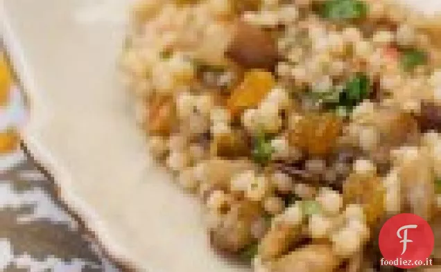 Couscous israeliano con melanzane arrosto e condimento di cannella e cumino