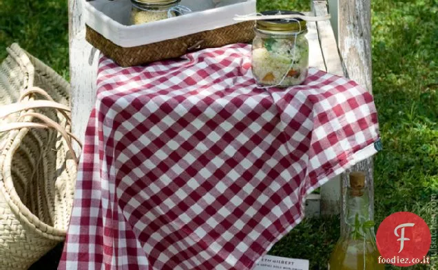 Couscous di mais e riso con pepite di melanzane