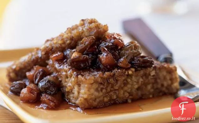 Farina d'avena scottata in padella con composta di frutta calda e sciroppo di sidro