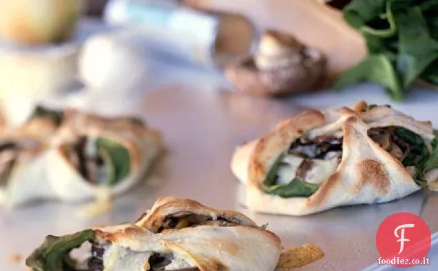 Calzoni di spinaci con formaggio blu