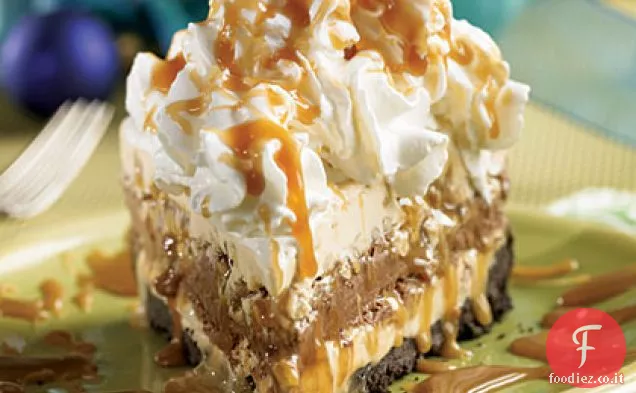Torta di gelato alla tartaruga alta un miglio