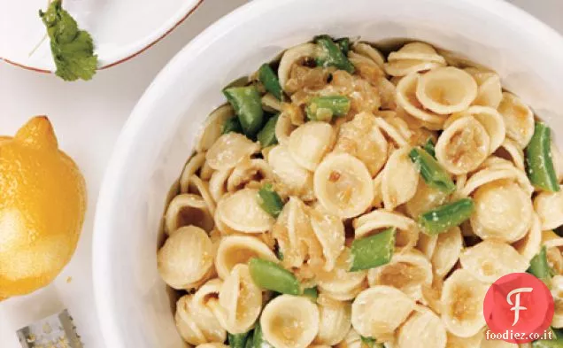 Orrechiette con Cipolle Caramellate, Piselli Zuccherati e Ricotta