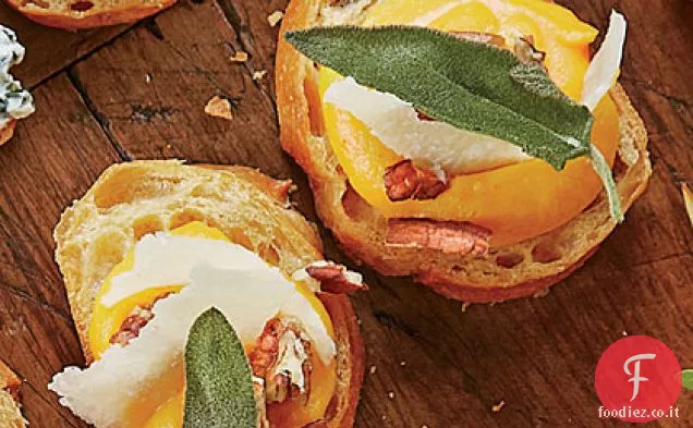 Crostini di zucca e noci pecan