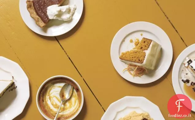 Cheesecake di zucca con Marshmallow-Panna acida Topping e Gingersnap Crosta