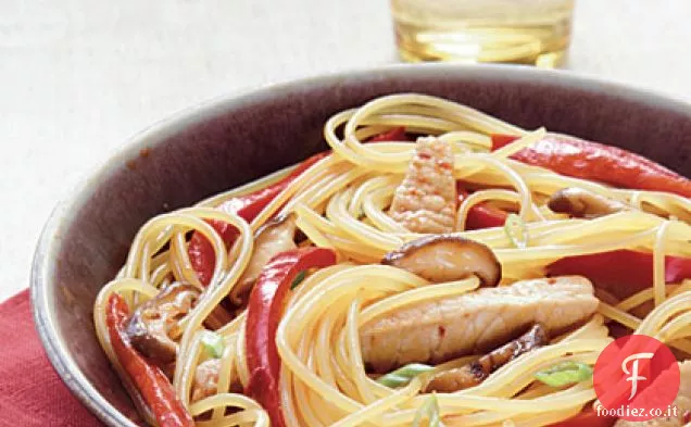 Teriyaki Maiale e verdure con tagliatelle