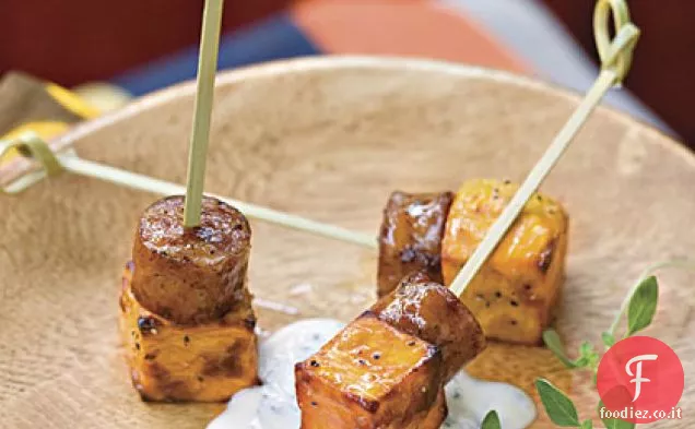 Quadrati di patate dolci con maionese al limone e aglio