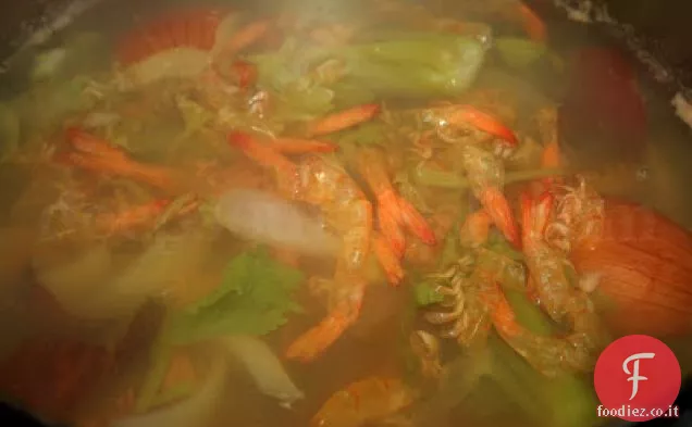 Come fare stock di gamberetti fatti in casa