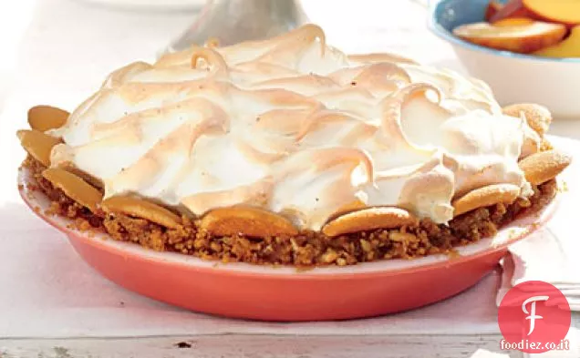 Torta di budino di banana al burro