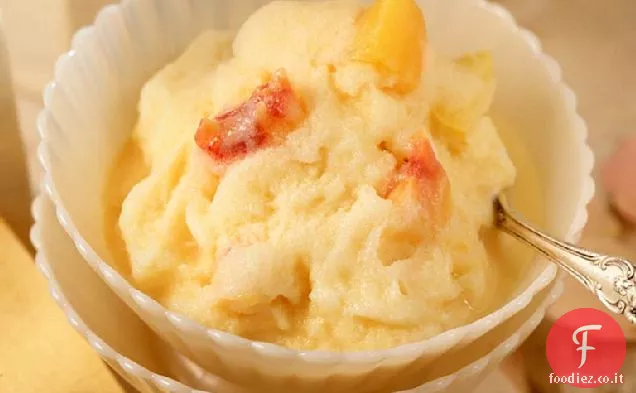 Gelato alla pesca fatto in casa