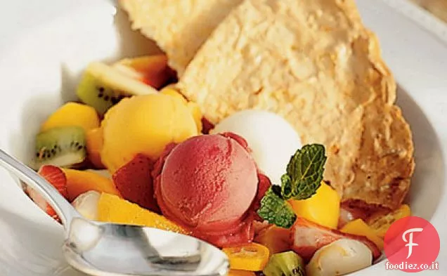 Zuppa di frutta tropicale