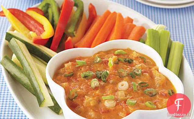 Fonduta di Cheddar con Peperoncini verdi, pomodori e scalogno