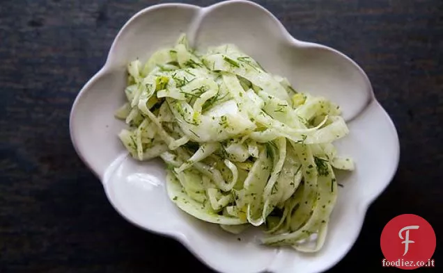 Slaw di finocchio con Vinaigrette alla menta