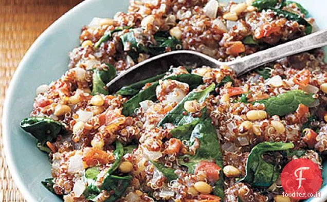 Pilaf di Quinoa rossa con Pomodoro, spinaci e pinoli