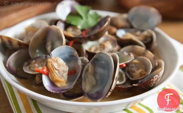 Vongole all'aglio e peperoncino