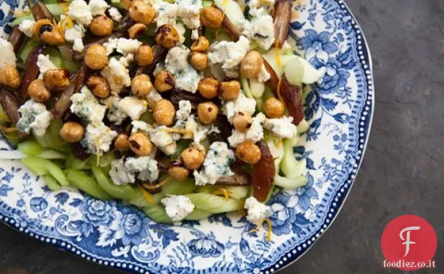 Insalata di Sedano, Formaggio Erborinato e Nocciole
