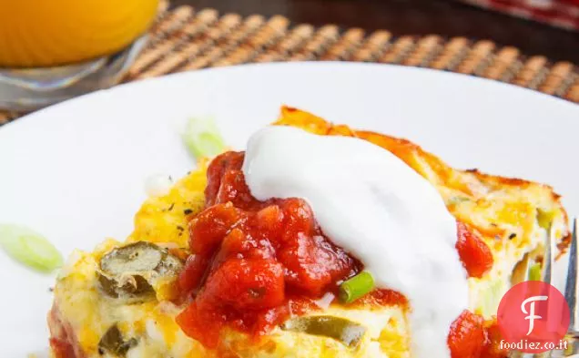 Casseruola di uova di prosciutto e formaggio