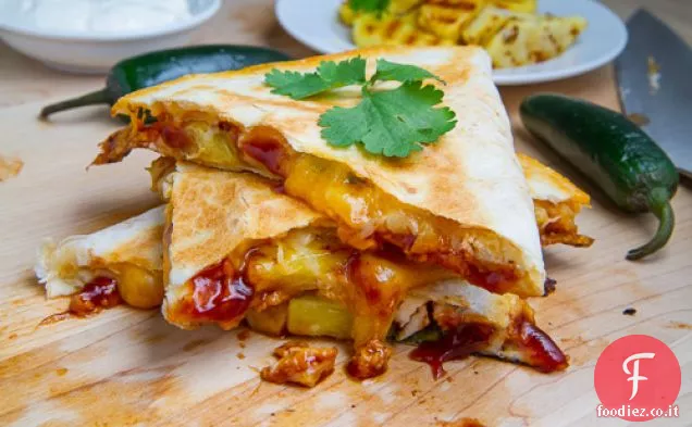 Pollo barbecue e ananas Quesadillas