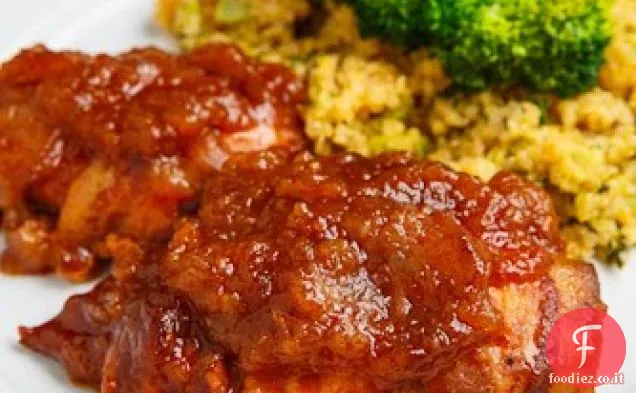 Fornello lento Pancetta avvolto mela barbecue pollo