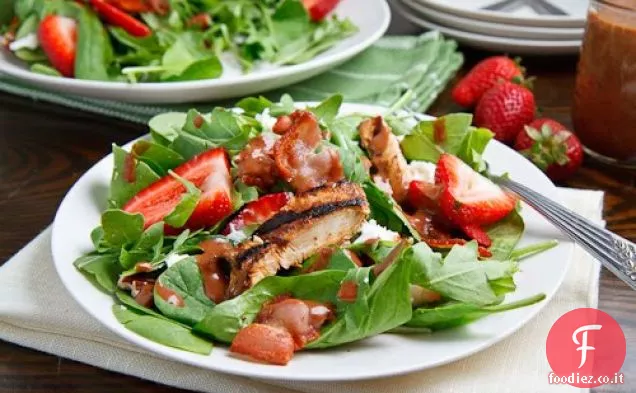 Insalata di pollo alla fragola e balsamico