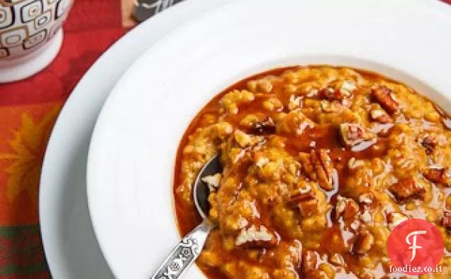 Fornello lento Torta di zucca Farina d'avena tagliata in acciaio