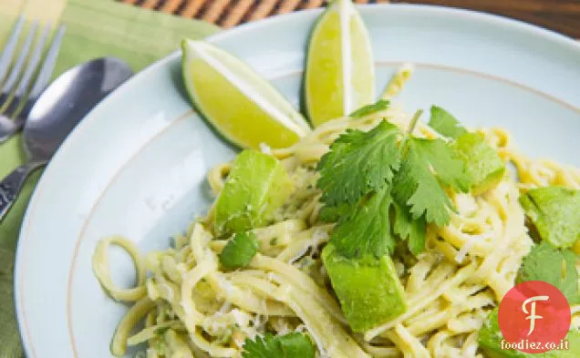 Avocado e Formaggio di Capra Alfredo Pasta