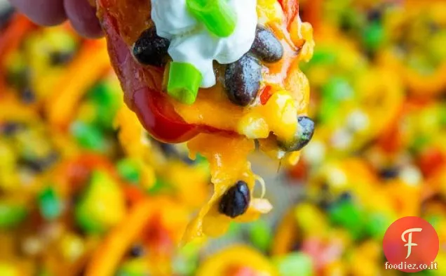 Nachos Mini Pepe con mais, fagioli neri e Avocado