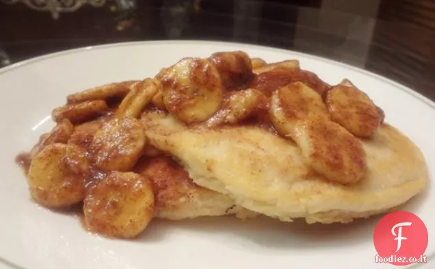 Pancake vegani con sciroppo di banana alla cannella