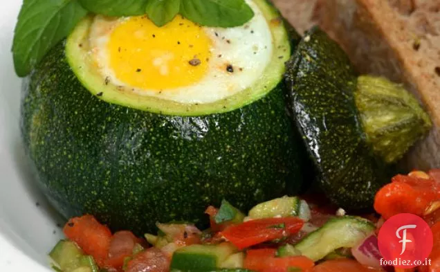 Zucchine a otto palline con uova cotte all'interno