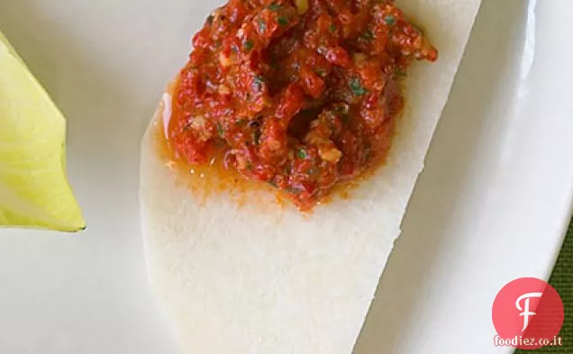 Salsa di pepe rosso e noci