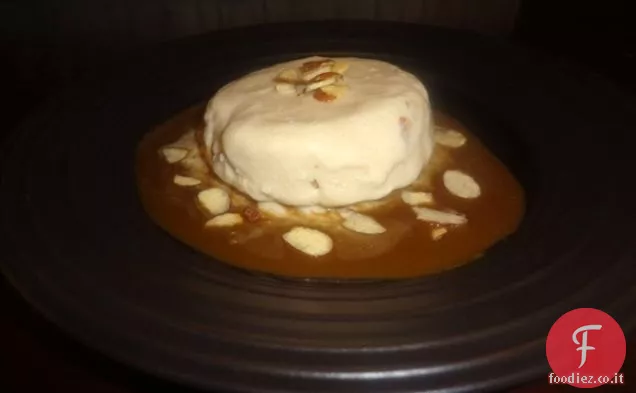 Caffè Cheesecake Gelato con salsa di mandorle Cafe Ole
