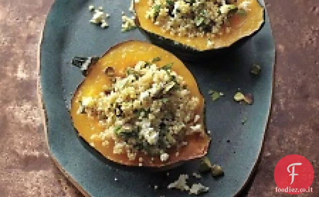 Zucca ripiena di ghianda con Quinoa e Pistacchi