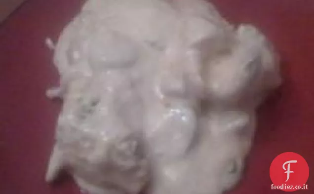 Pollo alla panna acida della mamma