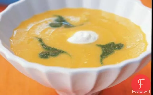 Zuppa di Peperone giallo con purea di Coriandolo