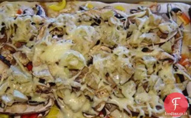 Pizza al Fungo Portobello, Peperoni freschi e Formaggio di Capra