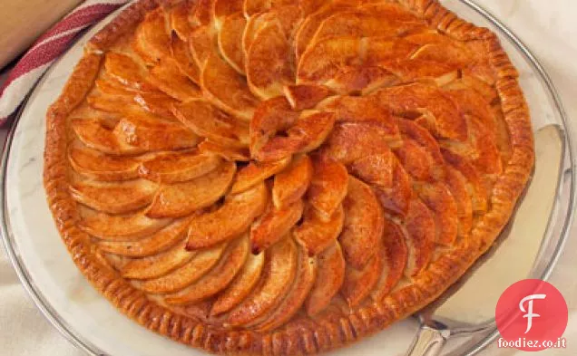 Crostata di mele in crosta sottile con polvere di peperoncino Chipotle
