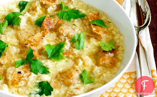 Zuppa di pane all'aglio e rosmarino