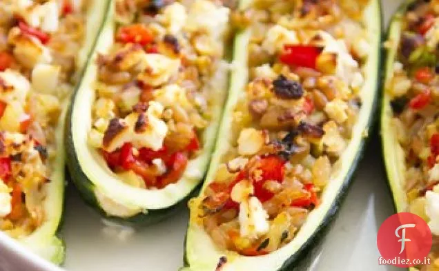 Zucchine Ripiene di Farro, Peperoncino e Feta