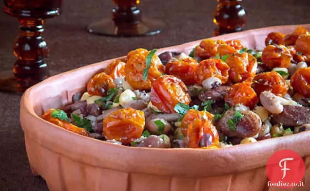 Fagioli marinati con pomodori arrostiti