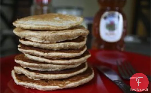 Grano intero, farina d'avena e frittelle di banana