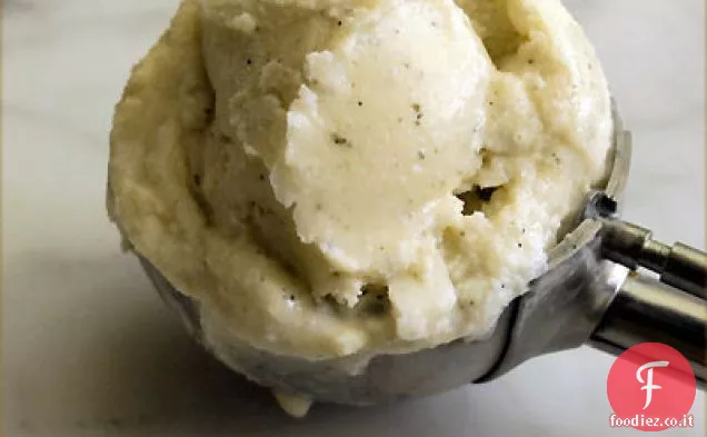 Gelato alla vaniglia e cannella